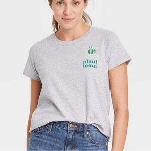 Doe Plant Mom Grey Tee New